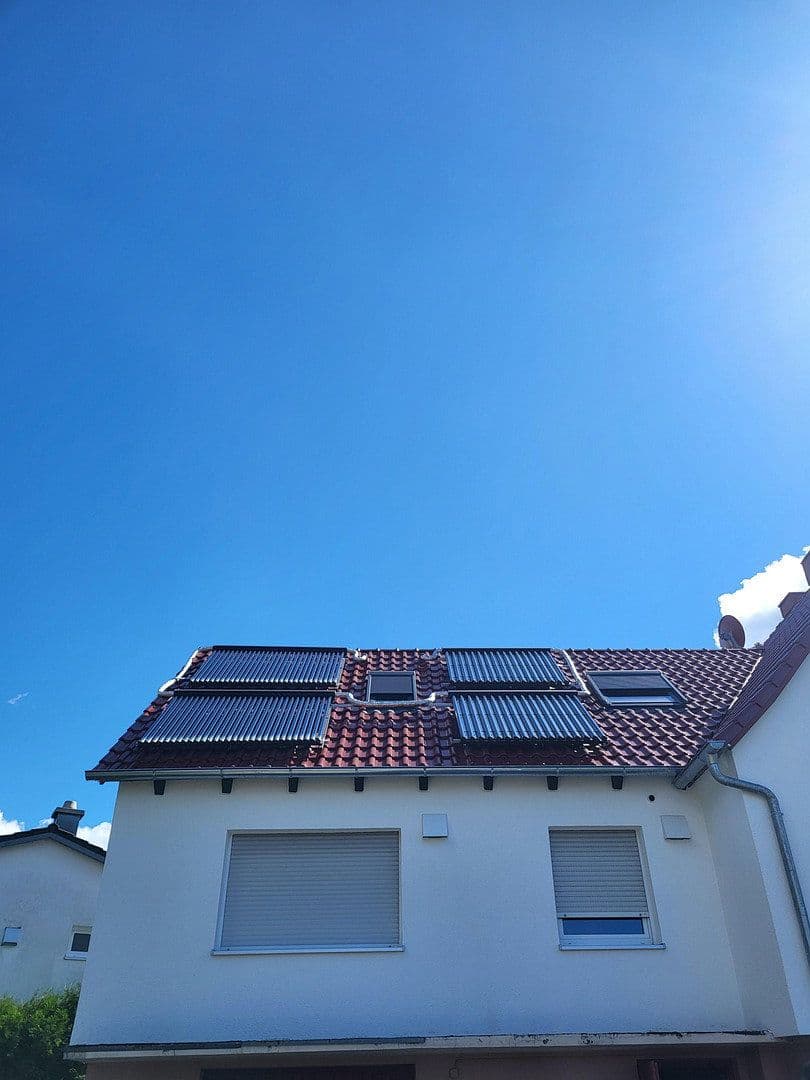 Prodej domu 190 m², pozemek 1.685 m², Sandbergstraße 11, Haldenwang, Bavorsko Prodej domu 190 m², pozemek 1.685 m², Sandbergstraße 11, Haldenwang, Bavorsko
