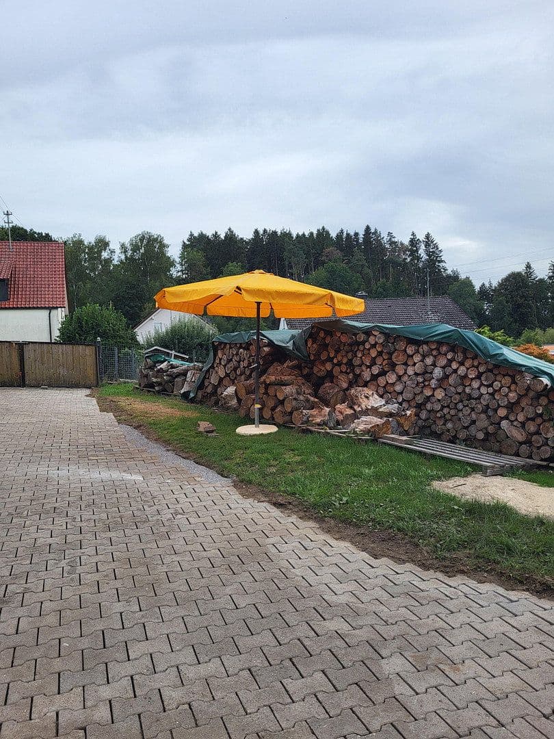 Prodej domu 190 m², pozemek 1.685 m², Sandbergstraße 11, Haldenwang, Bavorsko Prodej domu 190 m², pozemek 1.685 m², Sandbergstraße 11, Haldenwang, Bavorsko