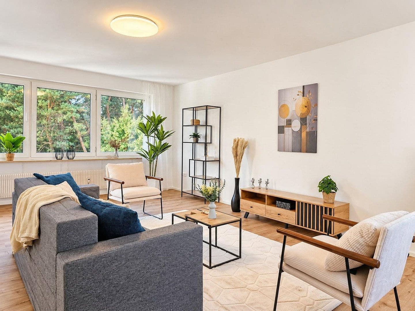 Prodej bytu 3+1 95 m², Sulzbach-Rosenberg, Bavorsko Prodej bytu 3+1 95 m², Sulzbach-Rosenberg, Bavorsko