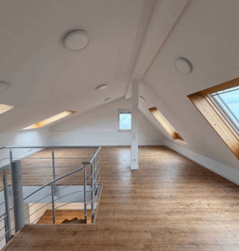 Pronájem bytu 6+kk 150 m², Reisachstraße 8, Pliezhausen, Bádensko-Württembersko Pronájem bytu 6+kk 150 m², Reisachstraße 8, Pliezhausen, Bádensko-Württembersko