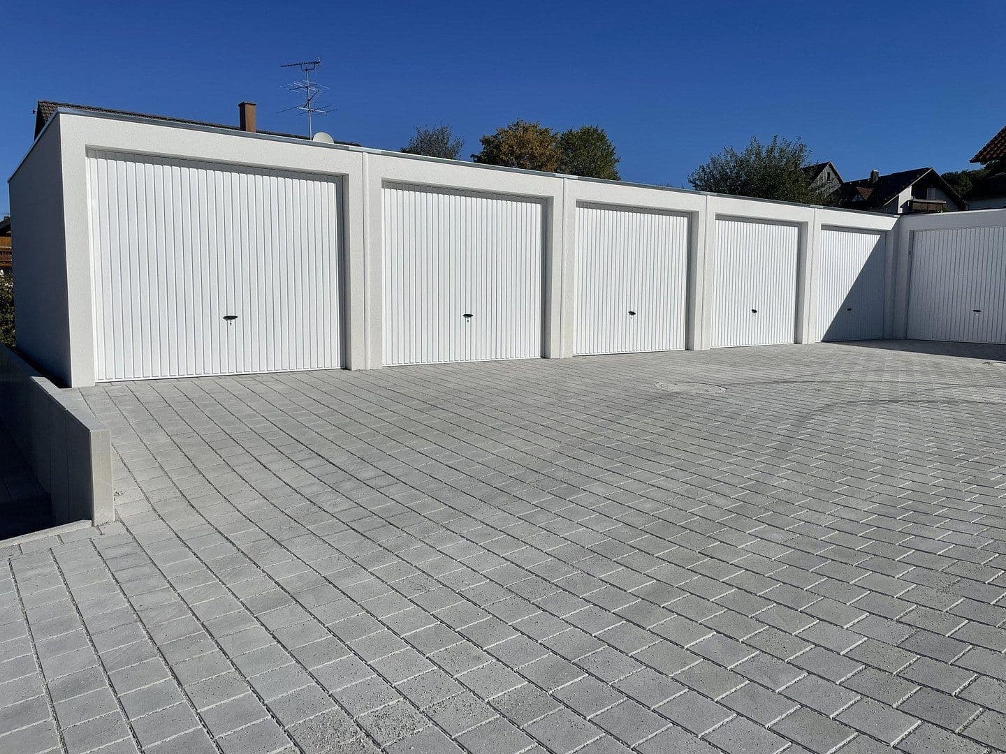 Pronájem garáže 18 m², Sulz am Neckar, Bádensko-Württembersko Pronájem garáže 18 m², Sulz am Neckar, Bádensko-Württembersko