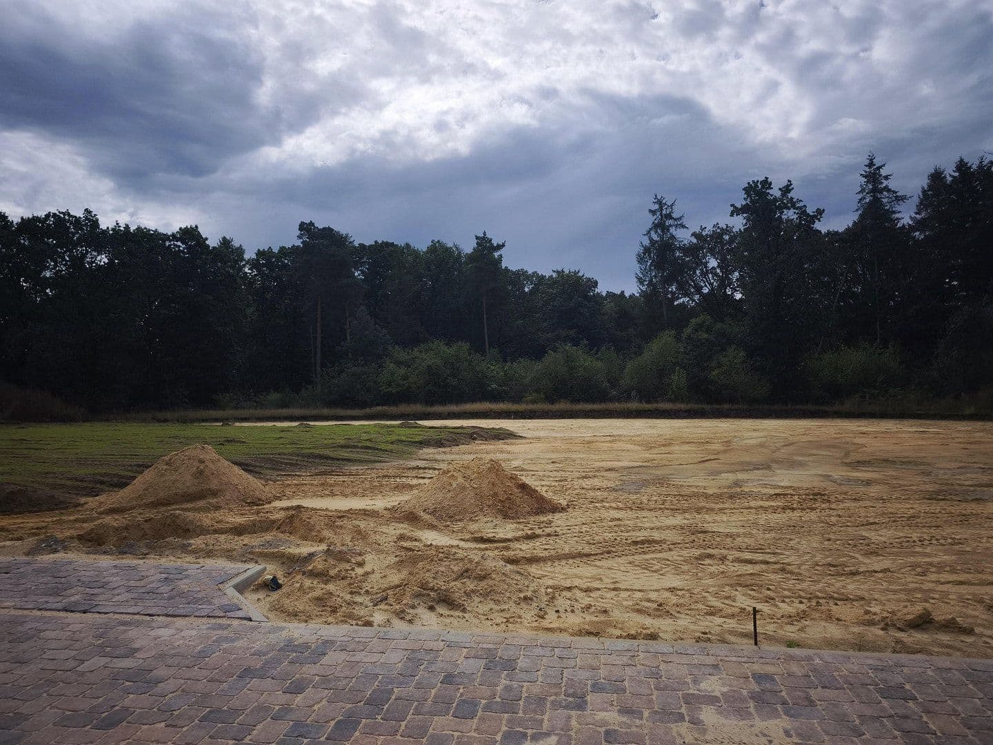 Prodej pozemku 1.080 m², Bispingen, Dolní Sasko Prodej pozemku 1.080 m², Bispingen, Dolní Sasko