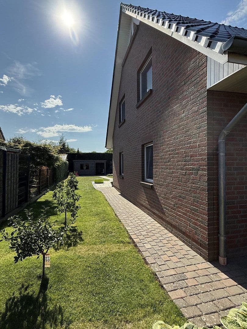 Prodej domu 145 m², pozemek 630 m², Schönberg (Holstein), Šlesvicko-Holštýnsko Prodej domu 145 m², pozemek 630 m², Schönberg (Holstein), Šlesvicko-Holštýnsko