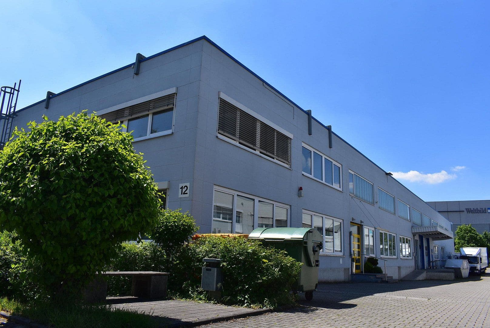 Pronájem kanceláře 100 m², Augsburg, Bavorsko Pronájem kanceláře 100 m², Augsburg, Bavorsko