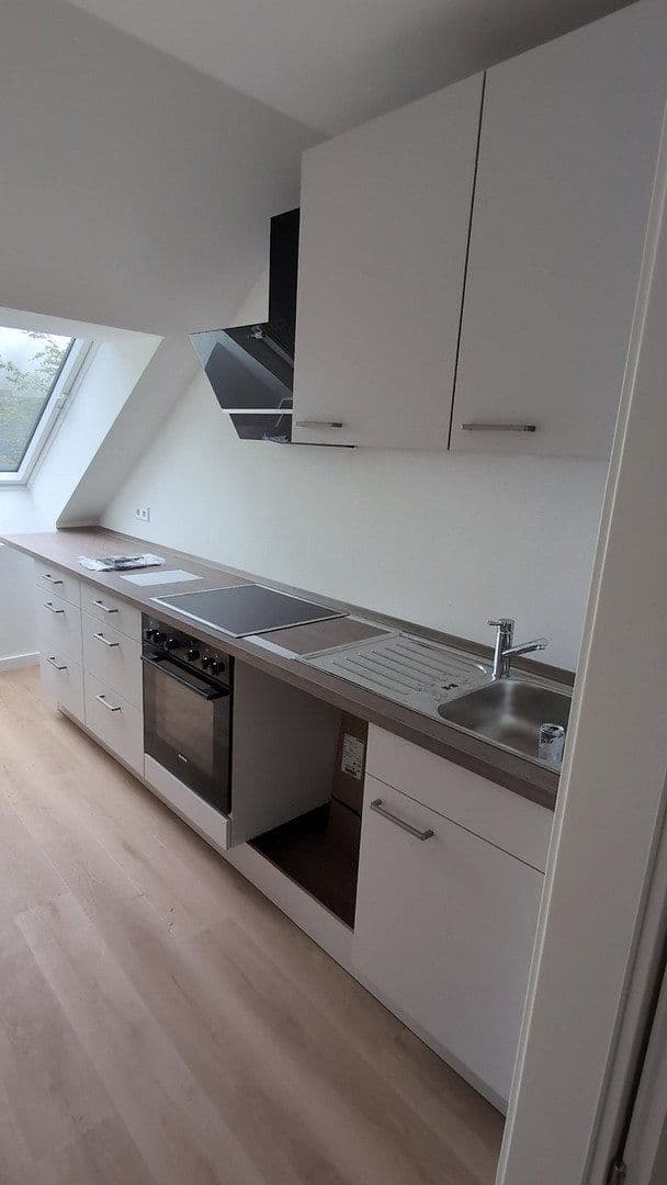 Pronájem bytu 2+1 70 m², Im Waldwinkel 62, Kiel, Šlesvicko-Holštýnsko Pronájem bytu 2+1 70 m², Im Waldwinkel 62, Kiel, Šlesvicko-Holštýnsko