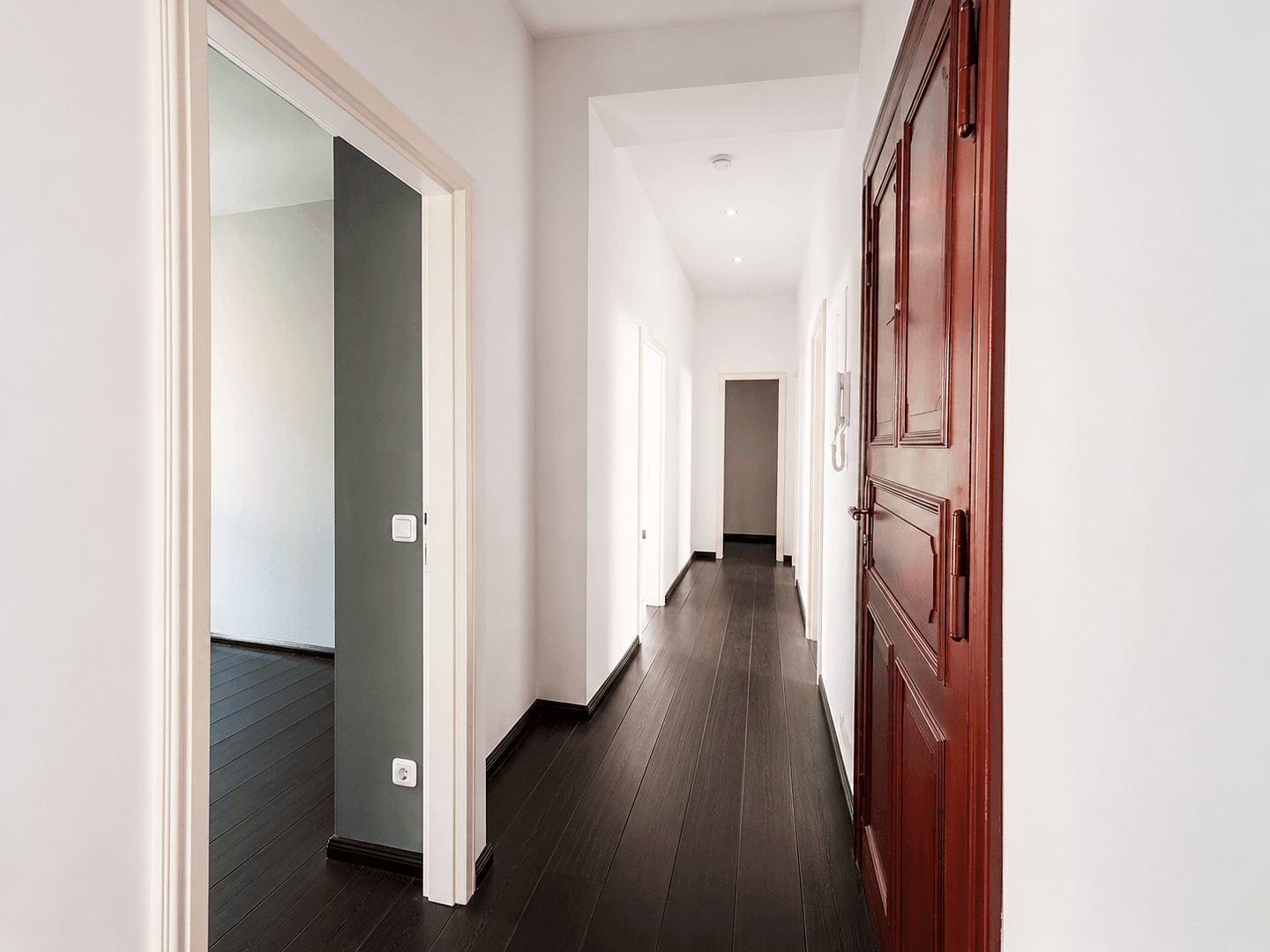 Pronájem bytu 4+1 89 m², Berlin, Berlín Pronájem bytu 4+1 89 m², Berlin, Berlín