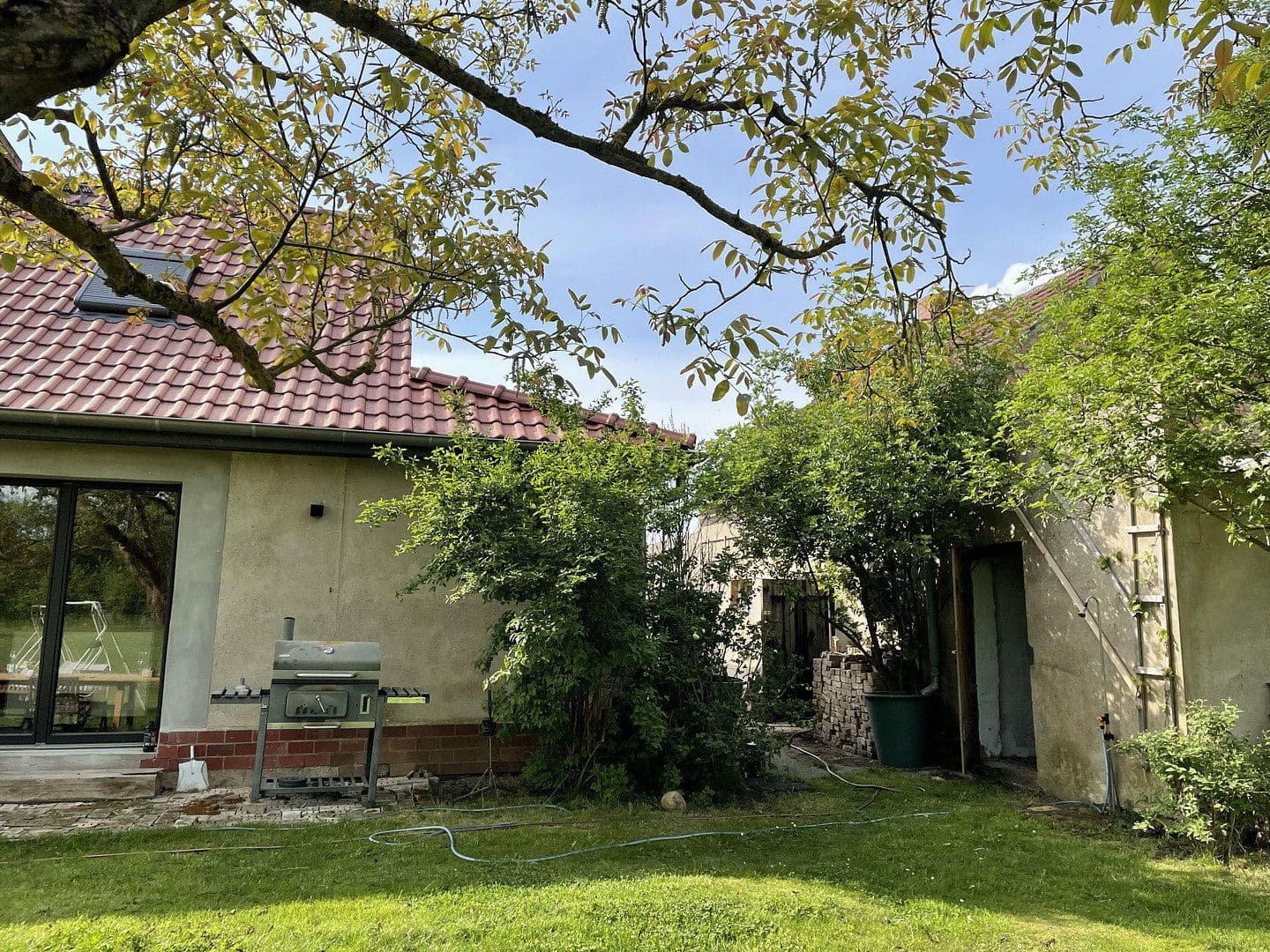 Prodej domu 110 m², pozemek 5.200 m², Oberuckersee, Braniborsko Prodej domu 110 m², pozemek 5.200 m², Oberuckersee, Braniborsko