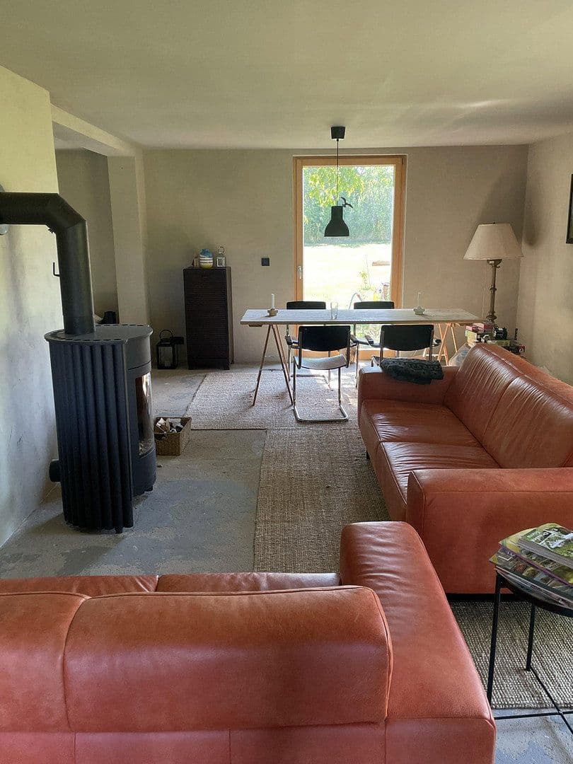 Prodej domu 110 m², pozemek 5.200 m², Oberuckersee, Braniborsko Prodej domu 110 m², pozemek 5.200 m², Oberuckersee, Braniborsko