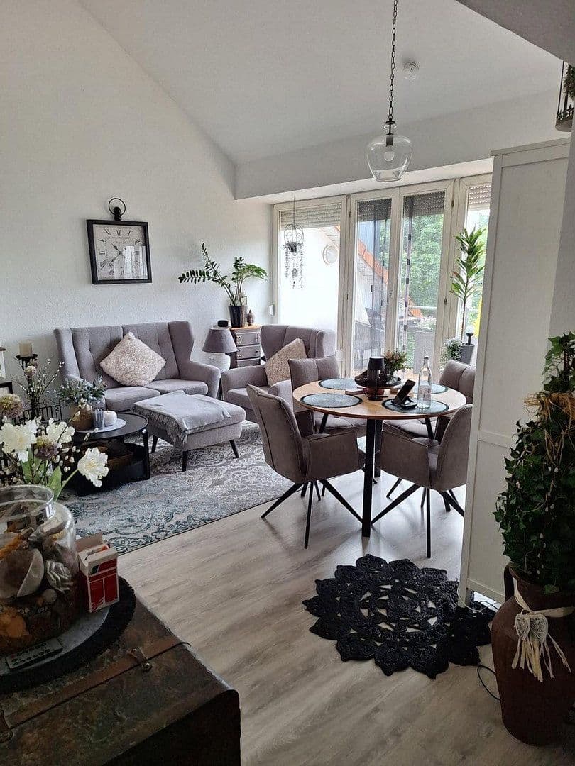 Pronájem bytu 3+1 69 m², Ludwigsfelde, Braniborsko Pronájem bytu 3+1 69 m², Ludwigsfelde, Braniborsko