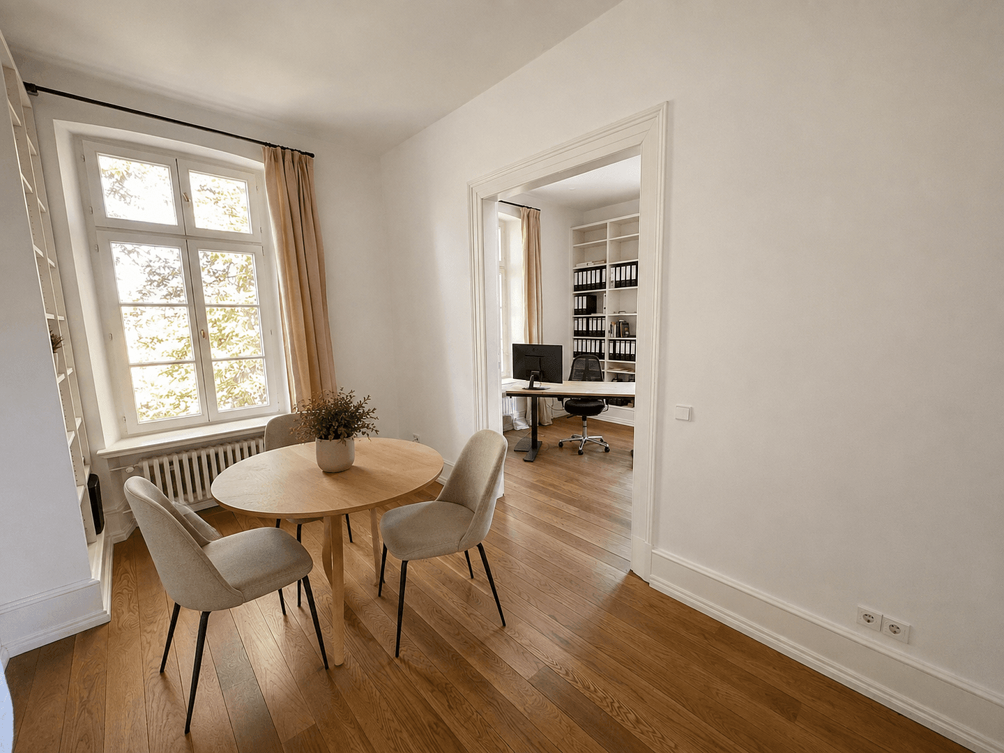 Pronájem kanceláře 125 m², An den Kastanien 1, Köln, Severní Porýní-Vestfálsko Pronájem kanceláře 125 m², An den Kastanien 1, Köln, Severní Porýní-Vestfálsko