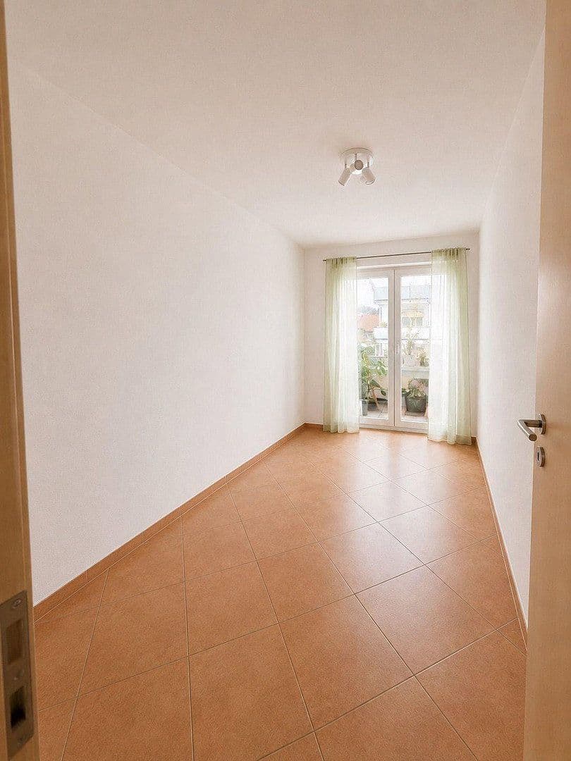 Pronájem bytu 4+1 95 m², Schießstattstr. 9, Feldkirchen-Westerham, Bavorsko Pronájem bytu 4+1 95 m², Schießstattstr. 9, Feldkirchen-Westerham, Bavorsko
