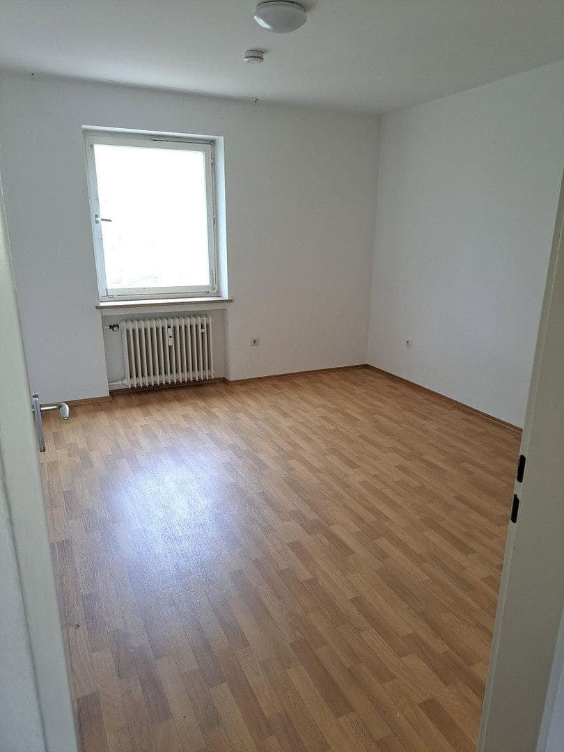 Prodej bytu 2+1 50 m², Friedenheimer Str. 102a, München, Bavorsko Prodej bytu 2+1 50 m², Friedenheimer Str. 102a, München, Bavorsko