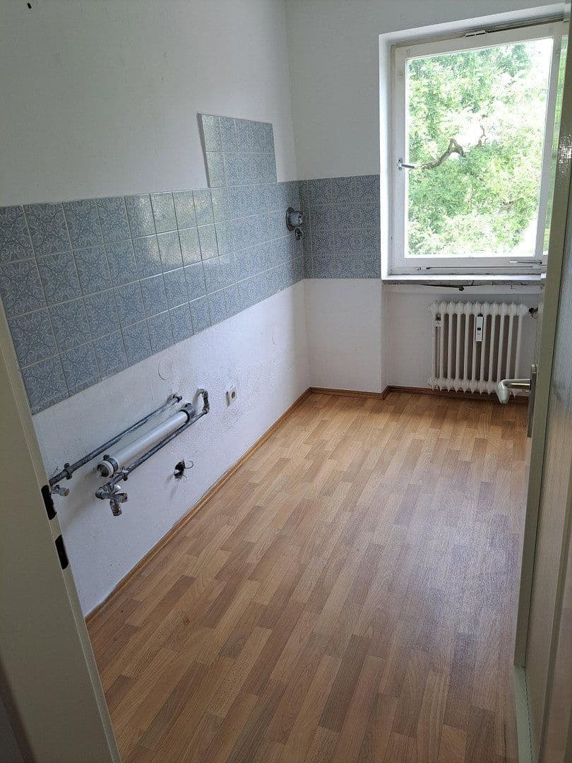 Prodej bytu 2+1 50 m², Friedenheimer Str. 102a, München, Bavorsko Prodej bytu 2+1 50 m², Friedenheimer Str. 102a, München, Bavorsko