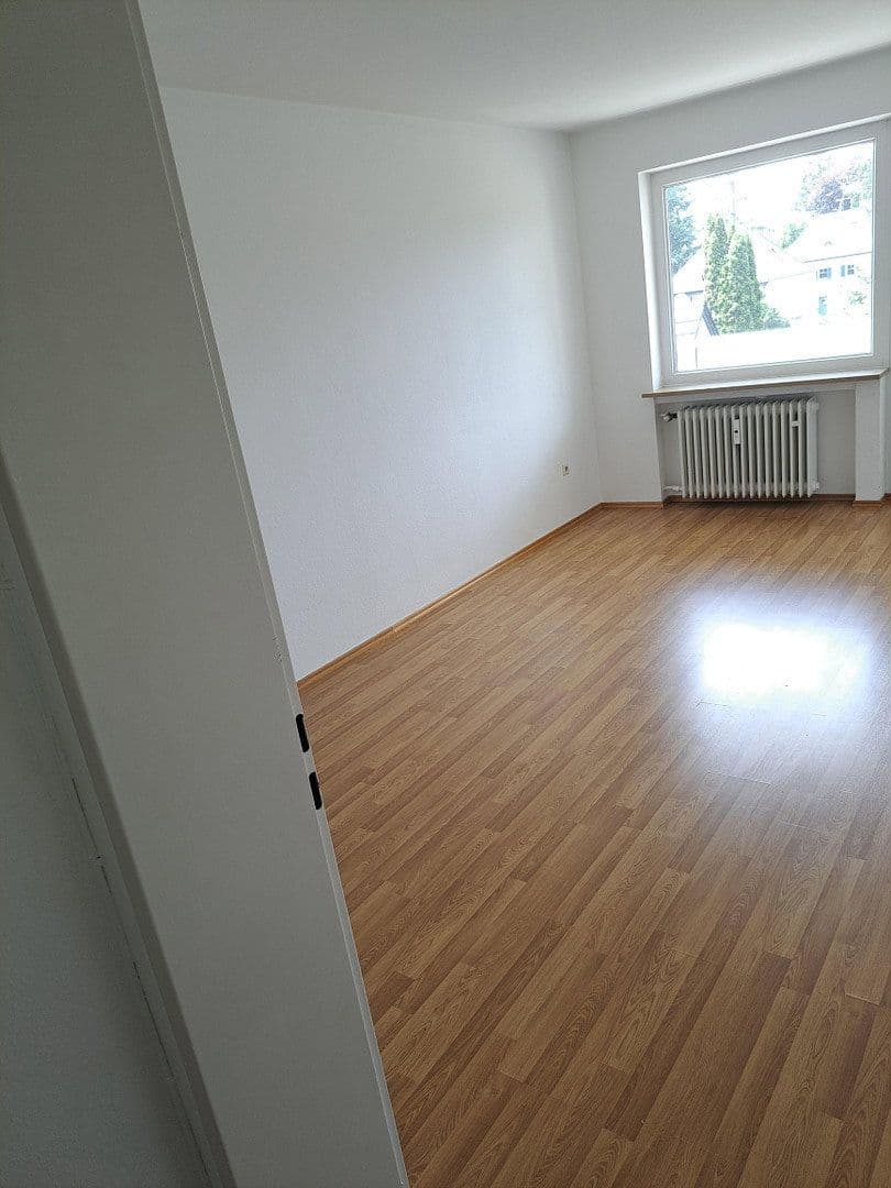 Prodej bytu 2+1 50 m², Friedenheimer Str. 102a, München, Bavorsko Prodej bytu 2+1 50 m², Friedenheimer Str. 102a, München, Bavorsko