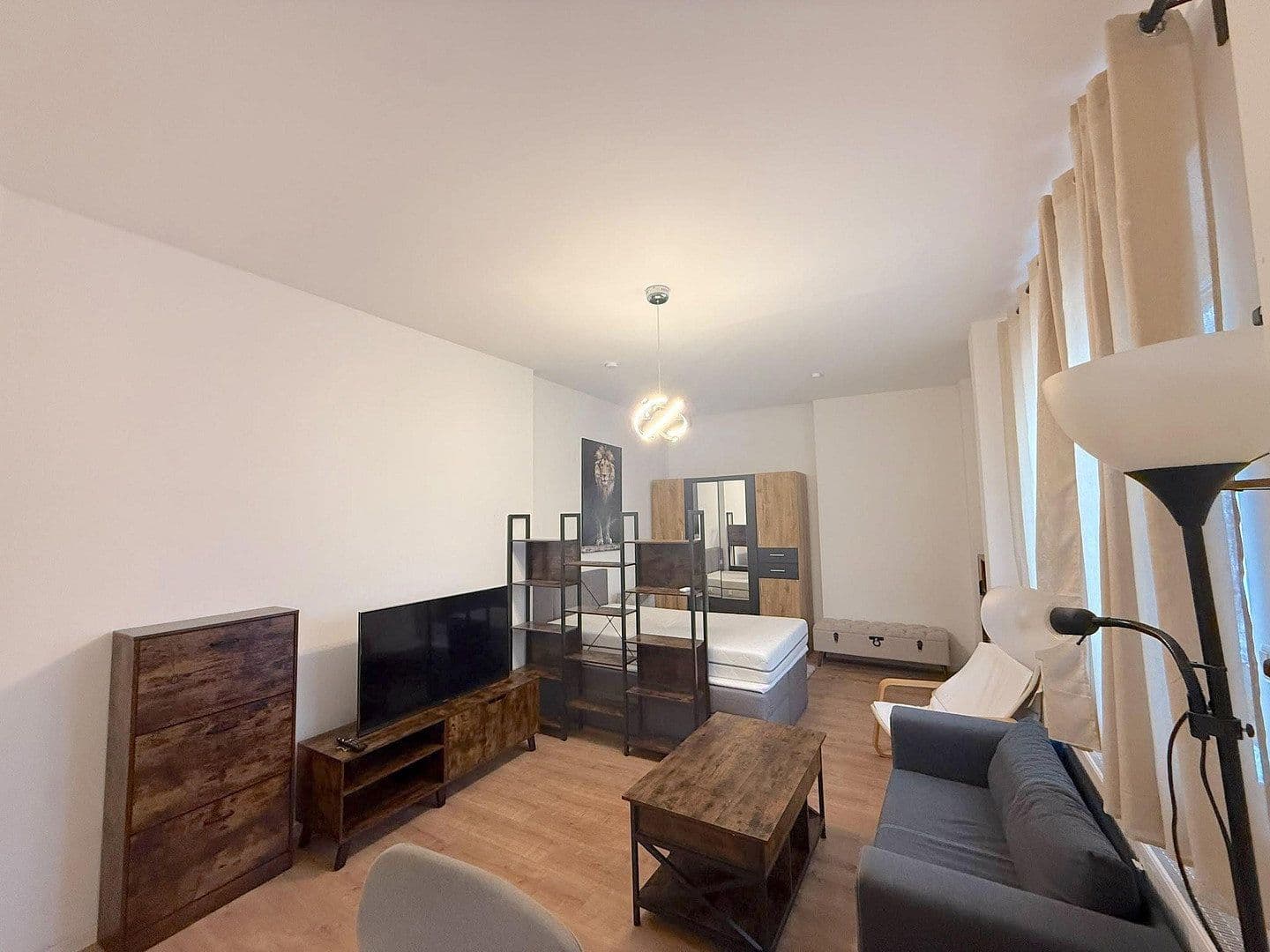 Prodej bytu 5+1 123 m², Stuttgart, Bádensko-Württembersko Prodej bytu 5+1 123 m², Stuttgart, Bádensko-Württembersko