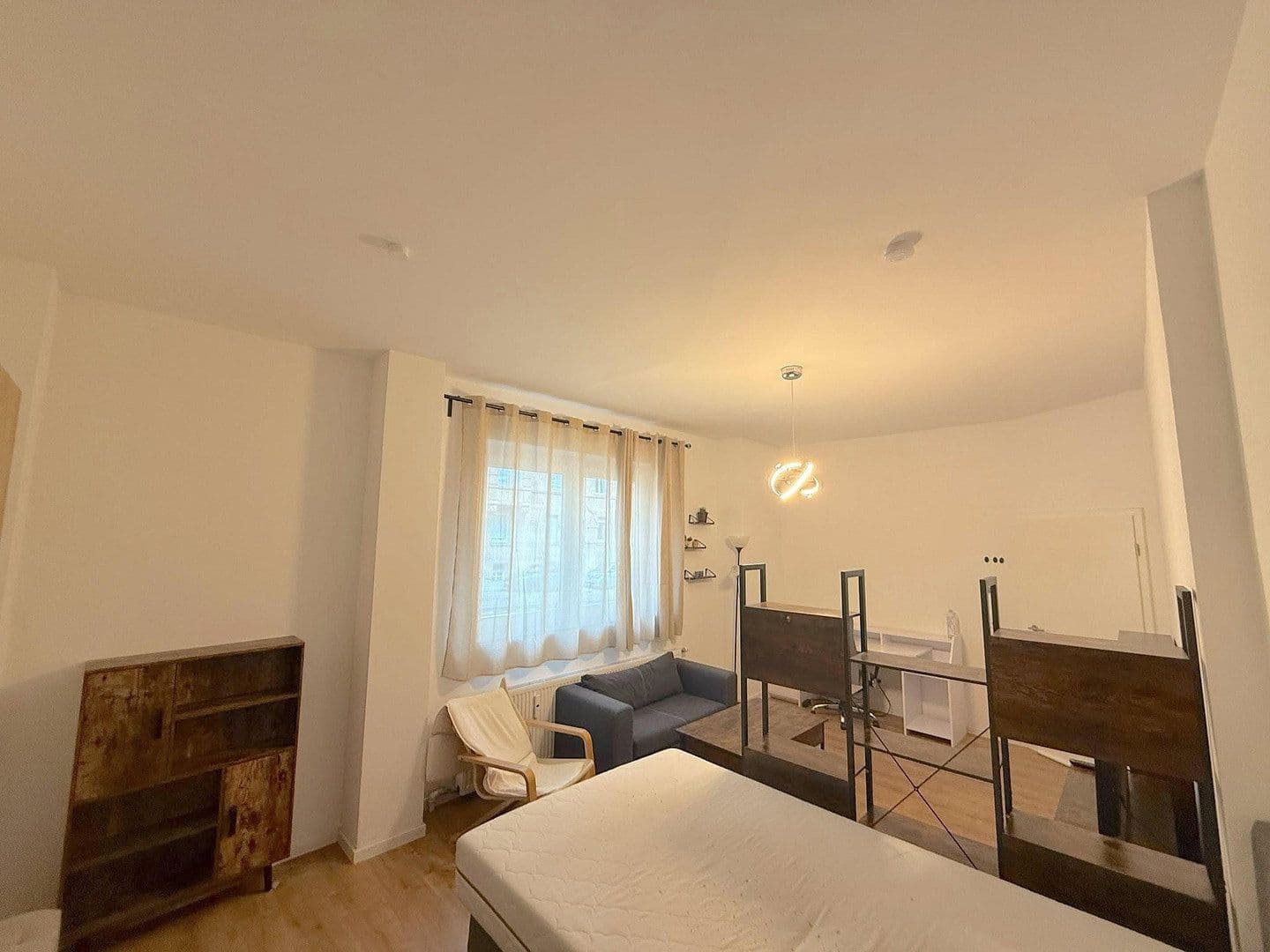 Prodej bytu 5+1 123 m², Stuttgart, Bádensko-Württembersko Prodej bytu 5+1 123 m², Stuttgart, Bádensko-Württembersko