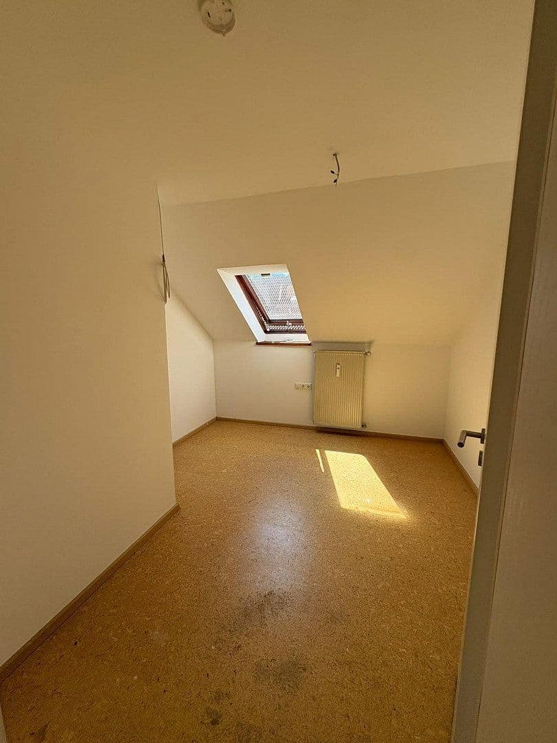 Pronájem bytu 4+1 88 m², Landshut, Bavorsko Pronájem bytu 4+1 88 m², Landshut, Bavorsko