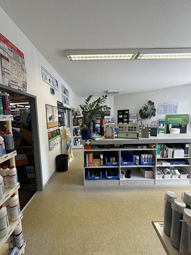 Pronájem nebytového prostoru 500 m², Obere Hilgenstock 2, Warburg, Severní Porýní-Vestfálsko Pronájem nebytového prostoru 500 m², Obere Hilgenstock 2, Warburg, Severní Porýní-Vestfálsko