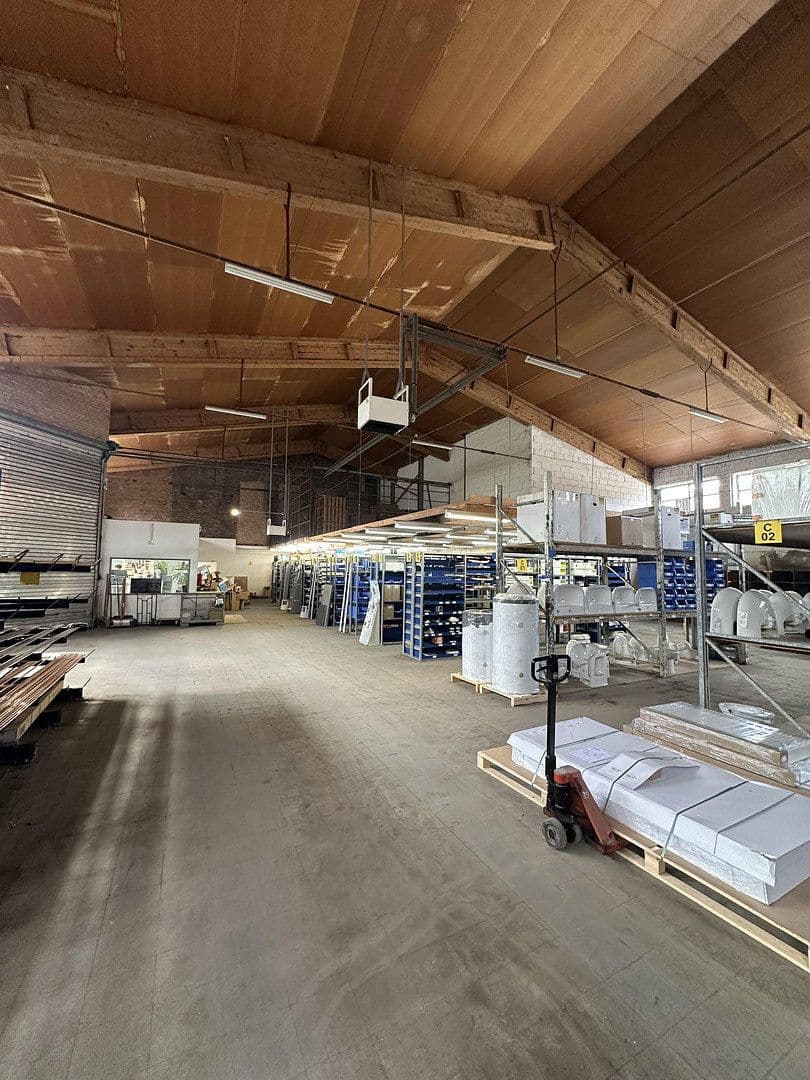 Pronájem nebytového prostoru 500 m², Obere Hilgenstock 2, Warburg, Severní Porýní-Vestfálsko Pronájem nebytového prostoru 500 m², Obere Hilgenstock 2, Warburg, Severní Porýní-Vestfálsko