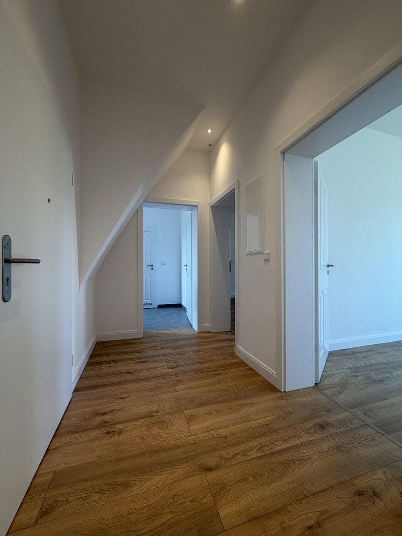 Pronájem bytu 4+1 125 m², Haßlinghauser Str. 47, Gevelsberg, Severní Porýní-Vestfálsko Pronájem bytu 4+1 125 m², Haßlinghauser Str. 47, Gevelsberg, Severní Porýní-Vestfálsko