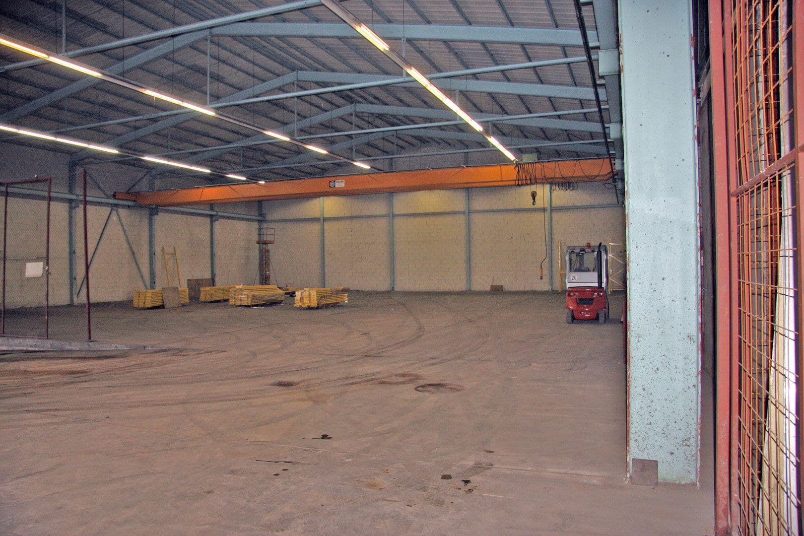 Pronájem nebytového prostoru 2.000 m², Villingen-Schwenningen, Bádensko-Württembersko Pronájem nebytového prostoru 2.000 m², Villingen-Schwenningen, Bádensko-Württembersko