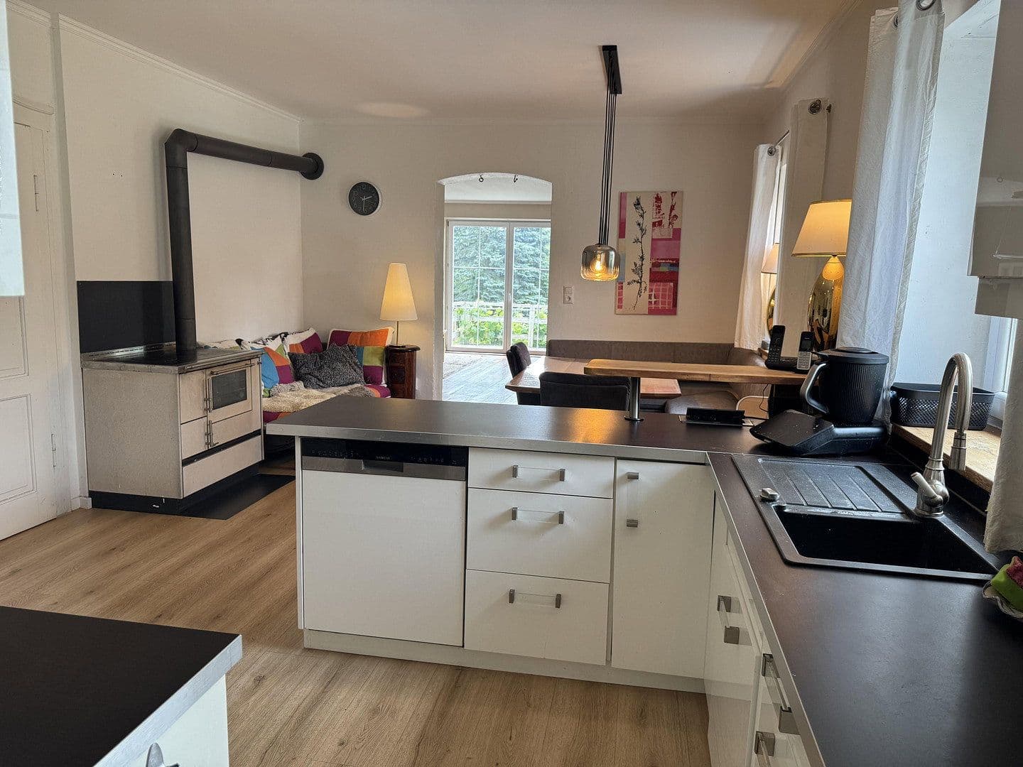 Prodej domu 270 m², pozemek 2.750 m², Wisseldorfer Str. 43, Landau an der Isar, Bavorsko Prodej domu 270 m², pozemek 2.750 m², Wisseldorfer Str. 43, Landau an der Isar, Bavorsko