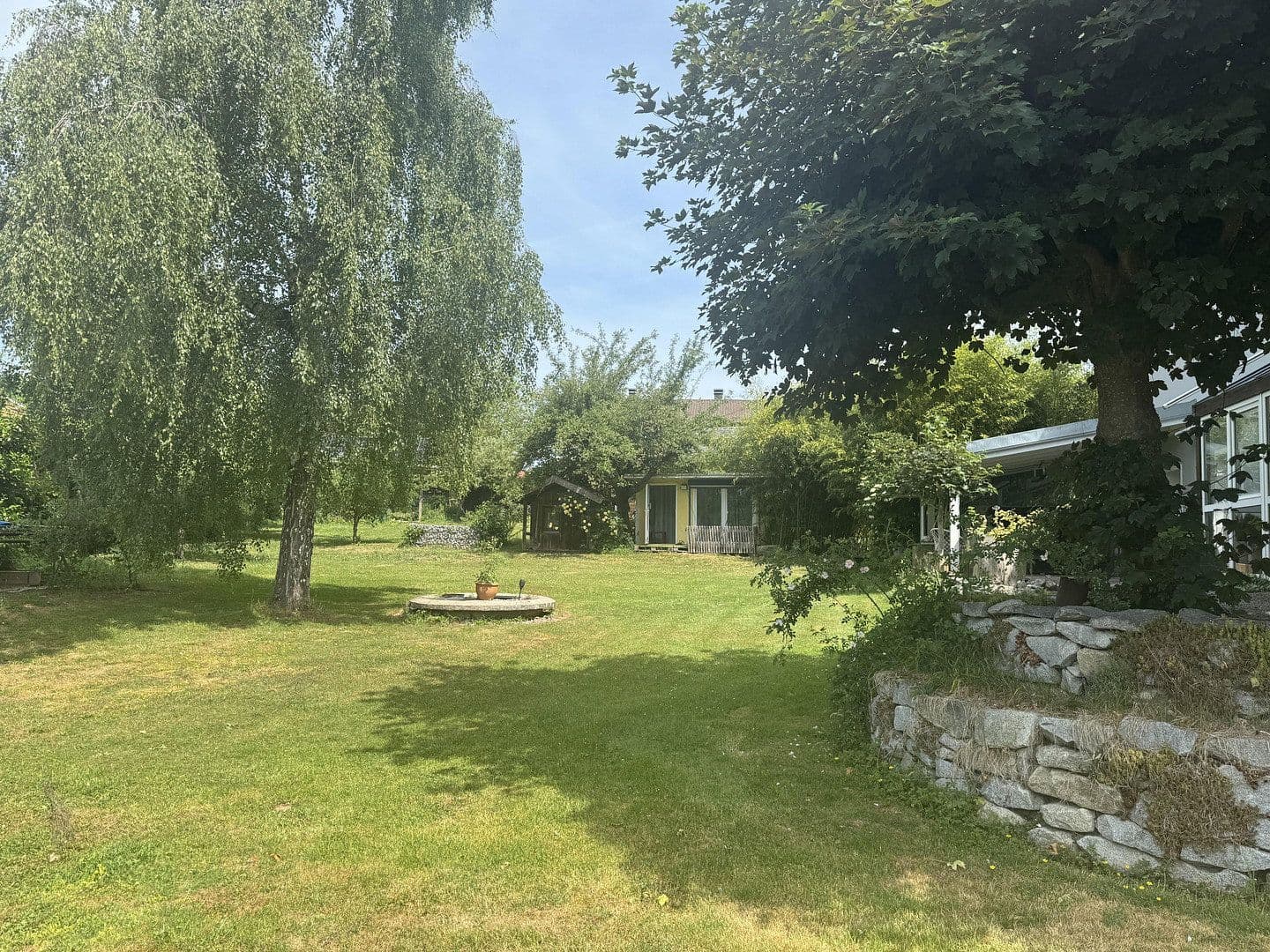 Prodej domu 270 m², pozemek 2.750 m², Wisseldorfer Str. 43, Landau an der Isar, Bavorsko Prodej domu 270 m², pozemek 2.750 m², Wisseldorfer Str. 43, Landau an der Isar, Bavorsko