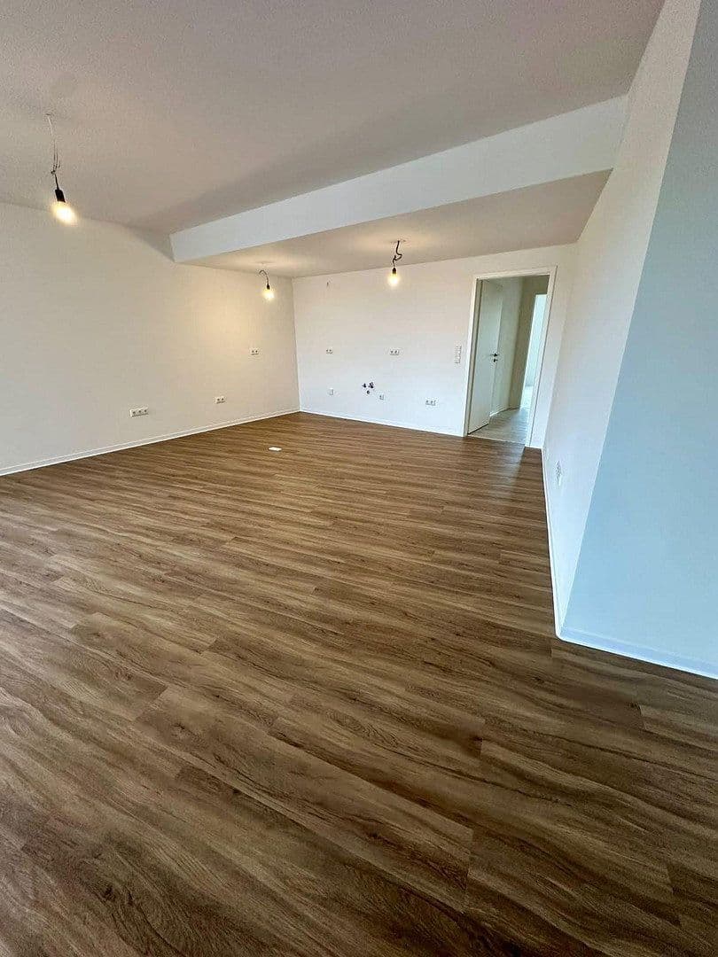 Pronájem bytu 4+1 135 m², Färberstr. 100, Düsseldorf, Severní Porýní-Vestfálsko Pronájem bytu 4+1 135 m², Färberstr. 100, Düsseldorf, Severní Porýní-Vestfálsko