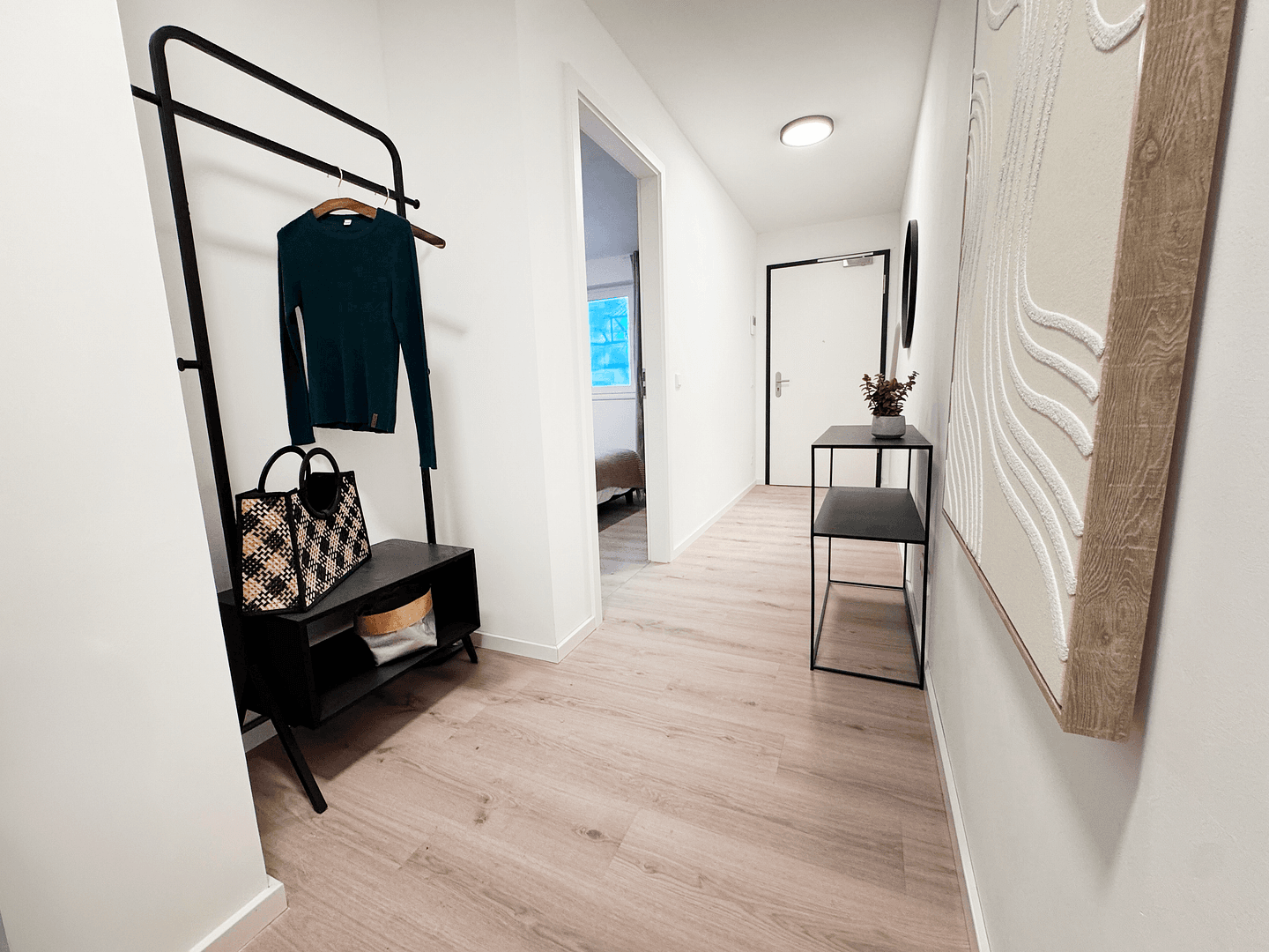 Pronájem bytu 3+1 81 m², Schweinauer Hauptstraße 1, Nürnberg, Bavorsko Pronájem bytu 3+1 81 m², Schweinauer Hauptstraße 1, Nürnberg, Bavorsko