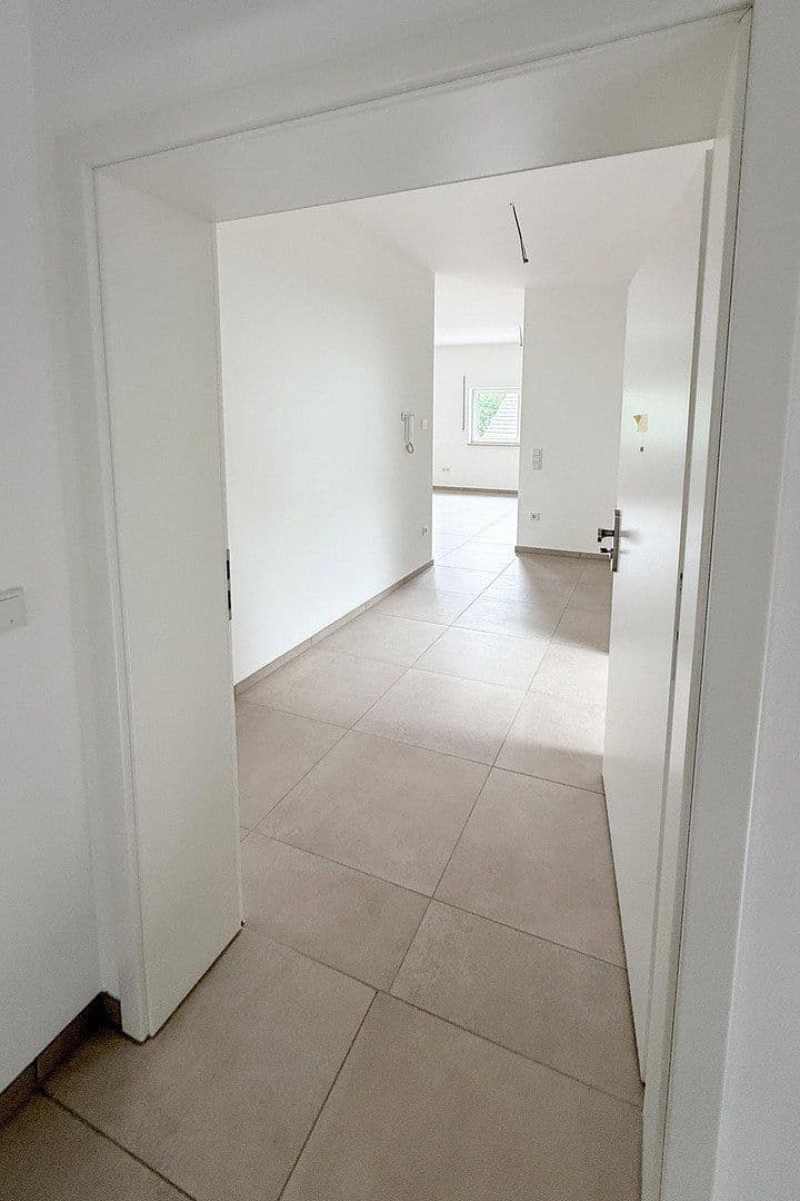 Pronájem bytu 3+1 72 m², An der Schwefelquelle 2, Schwandorf, Bavorsko Pronájem bytu 3+1 72 m², An der Schwefelquelle 2, Schwandorf, Bavorsko