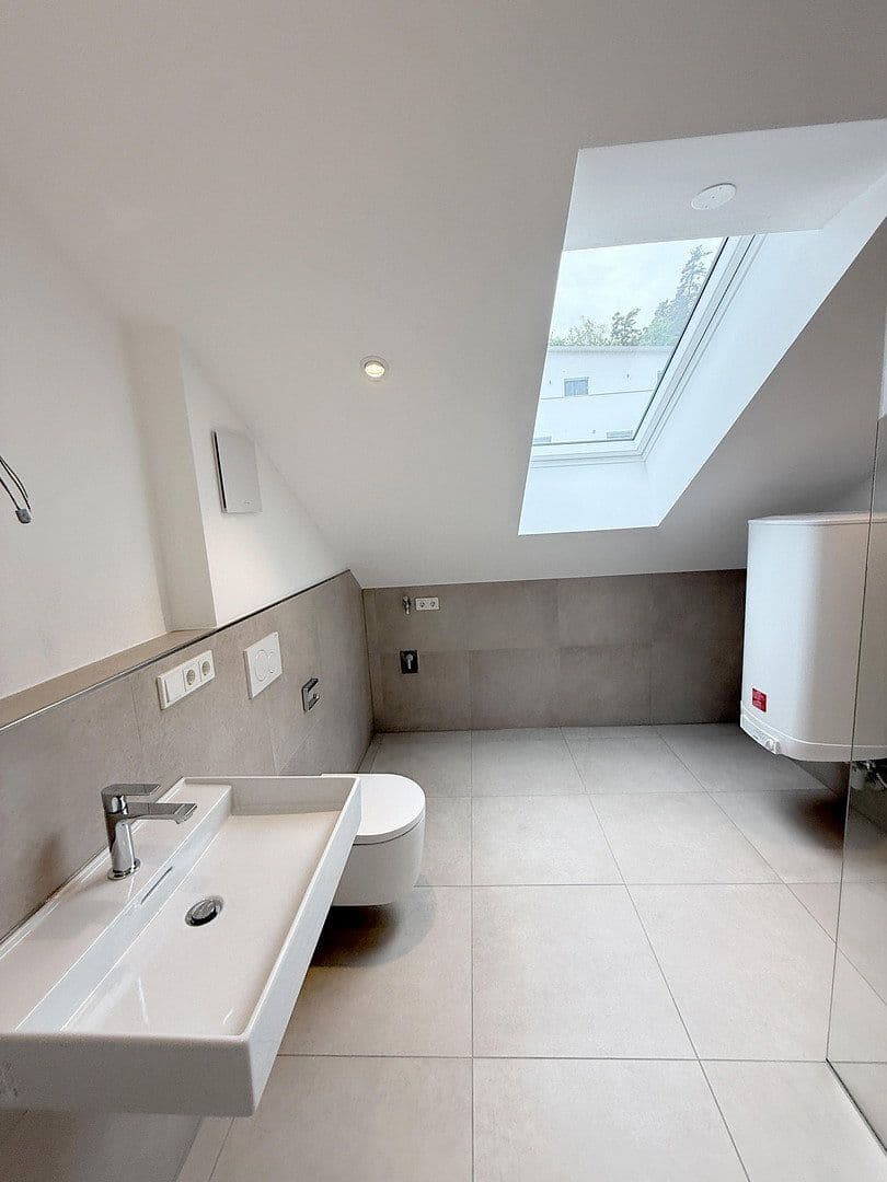 Pronájem bytu 3+1 72 m², An der Schwefelquelle 2, Schwandorf, Bavorsko Pronájem bytu 3+1 72 m², An der Schwefelquelle 2, Schwandorf, Bavorsko