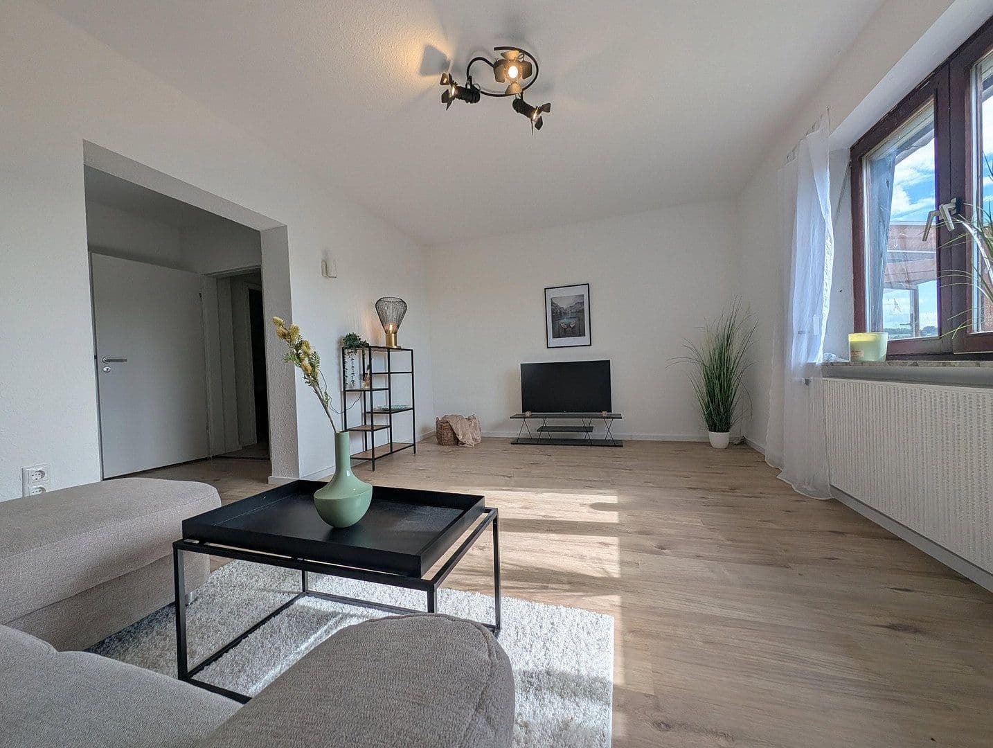 Prodej domu 182 m², pozemek 1.284 m², Fuldatal, Hessen Prodej domu 182 m², pozemek 1.284 m², Fuldatal, Hessen