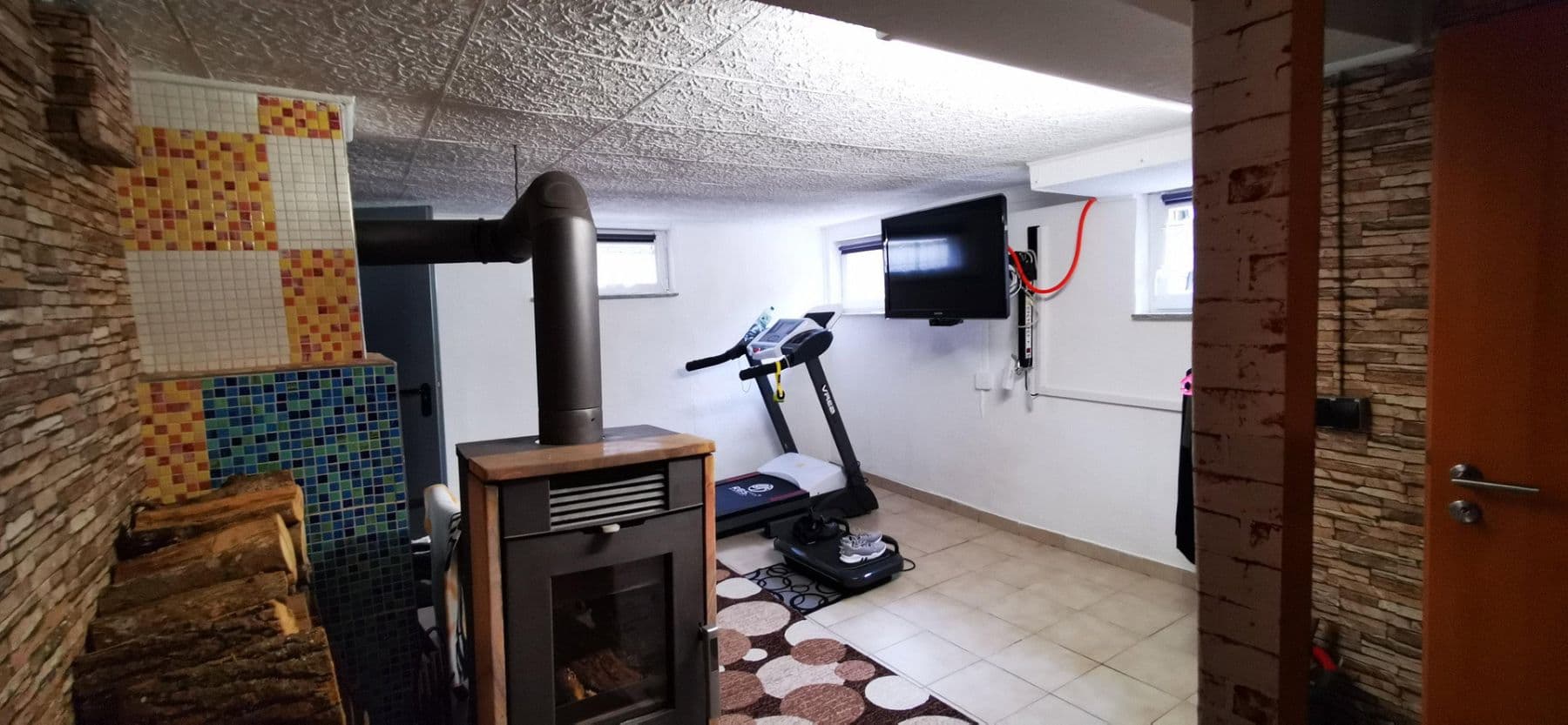 Prodej domu 130 m², pozemek 479 m², Krauchenwies, Bádensko-Württembersko Prodej domu 130 m², pozemek 479 m², Krauchenwies, Bádensko-Württembersko
