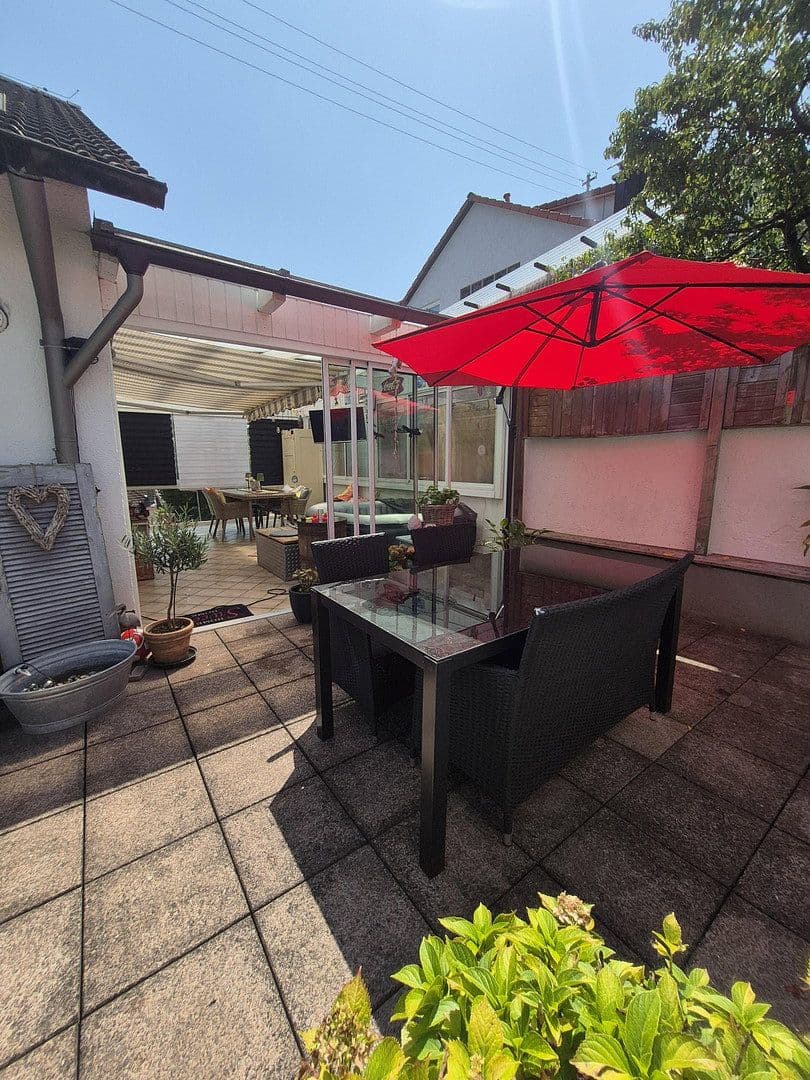 Prodej domu 283 m², pozemek 1.005 m², Rottweil, Bádensko-Württembersko Prodej domu 283 m², pozemek 1.005 m², Rottweil, Bádensko-Württembersko