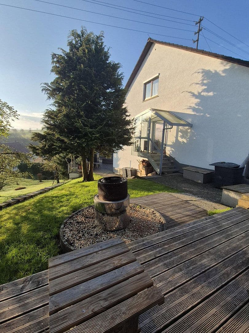 Prodej domu 283 m², pozemek 1.005 m², Rottweil, Bádensko-Württembersko Prodej domu 283 m², pozemek 1.005 m², Rottweil, Bádensko-Württembersko