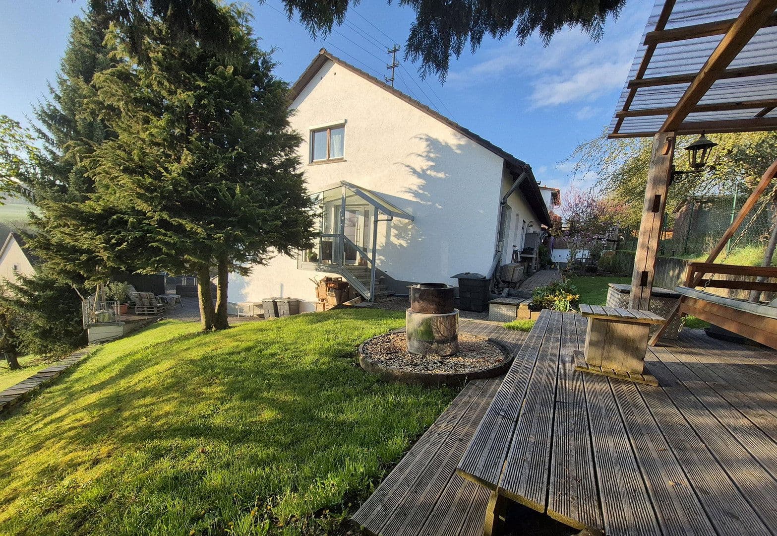 Prodej domu 283 m², pozemek 1.005 m², Rottweil, Bádensko-Württembersko Prodej domu 283 m², pozemek 1.005 m², Rottweil, Bádensko-Württembersko