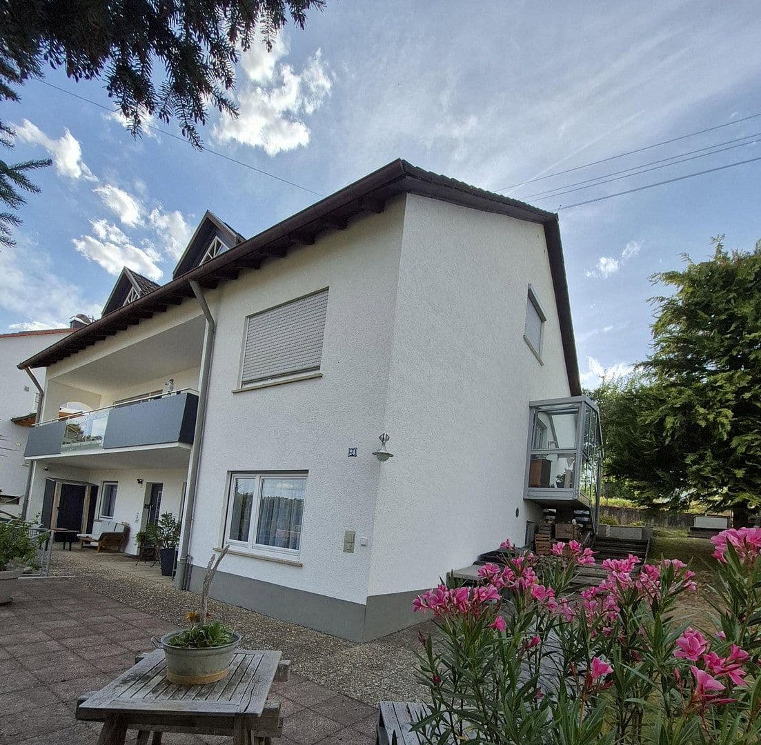 Prodej domu 283 m², pozemek 1.005 m², Rottweil, Bádensko-Württembersko Prodej domu 283 m², pozemek 1.005 m², Rottweil, Bádensko-Württembersko