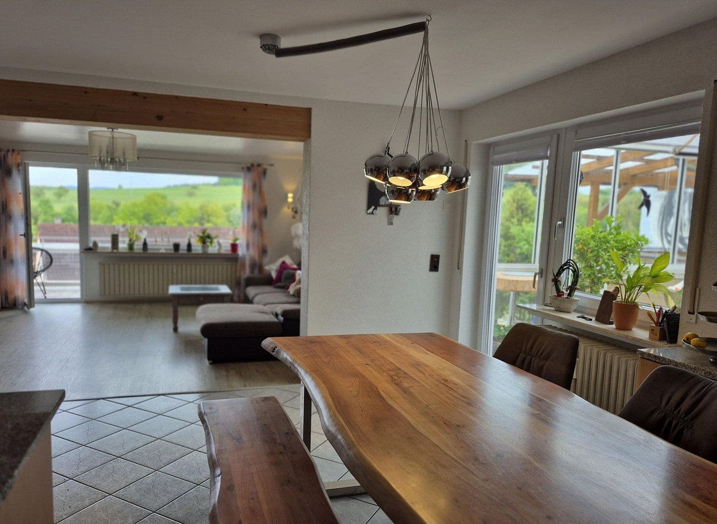 Prodej domu 283 m², pozemek 1.005 m², Rottweil, Bádensko-Württembersko Prodej domu 283 m², pozemek 1.005 m², Rottweil, Bádensko-Württembersko