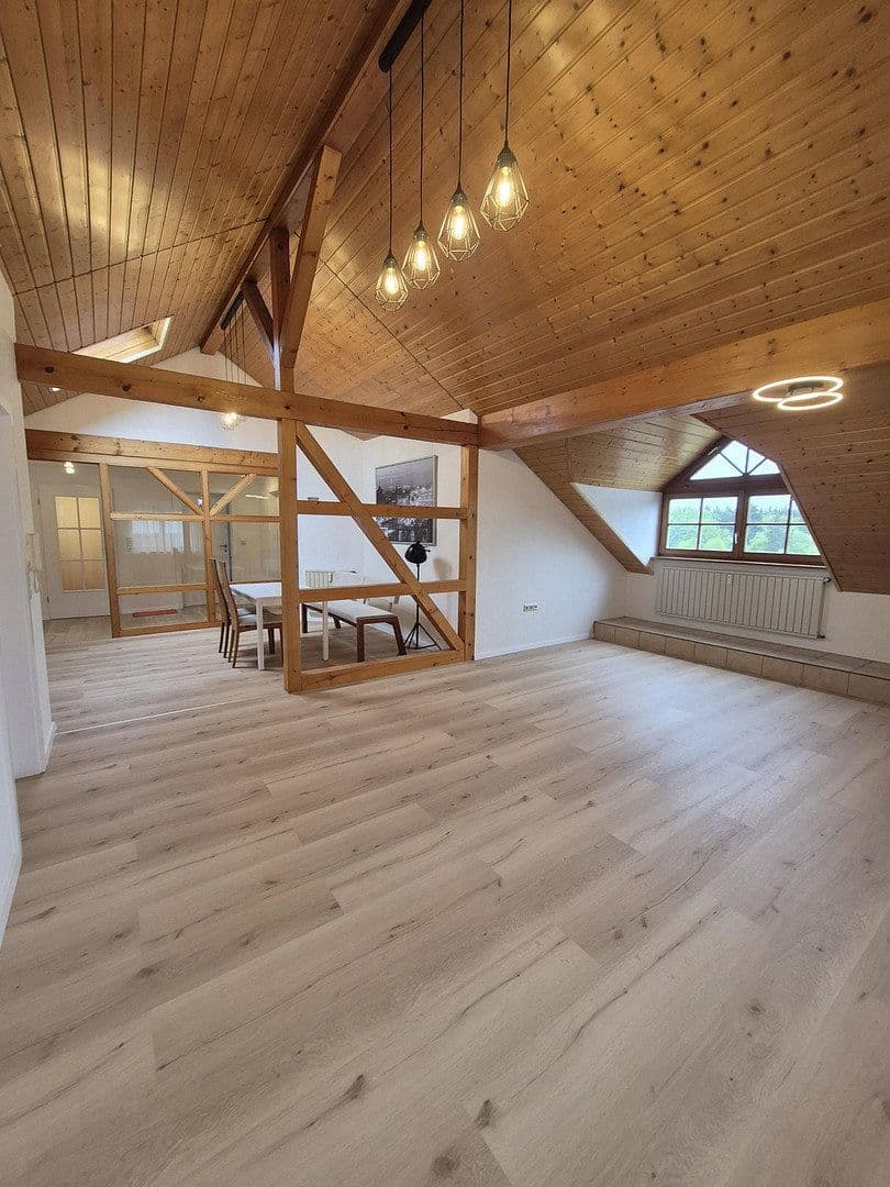 Prodej domu 283 m², pozemek 1.005 m², Rottweil, Bádensko-Württembersko Prodej domu 283 m², pozemek 1.005 m², Rottweil, Bádensko-Württembersko
