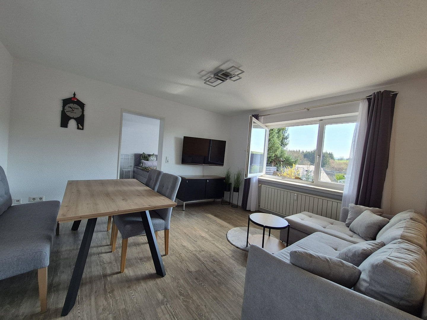 Prodej domu 283 m², pozemek 1.005 m², Rottweil, Bádensko-Württembersko Prodej domu 283 m², pozemek 1.005 m², Rottweil, Bádensko-Württembersko