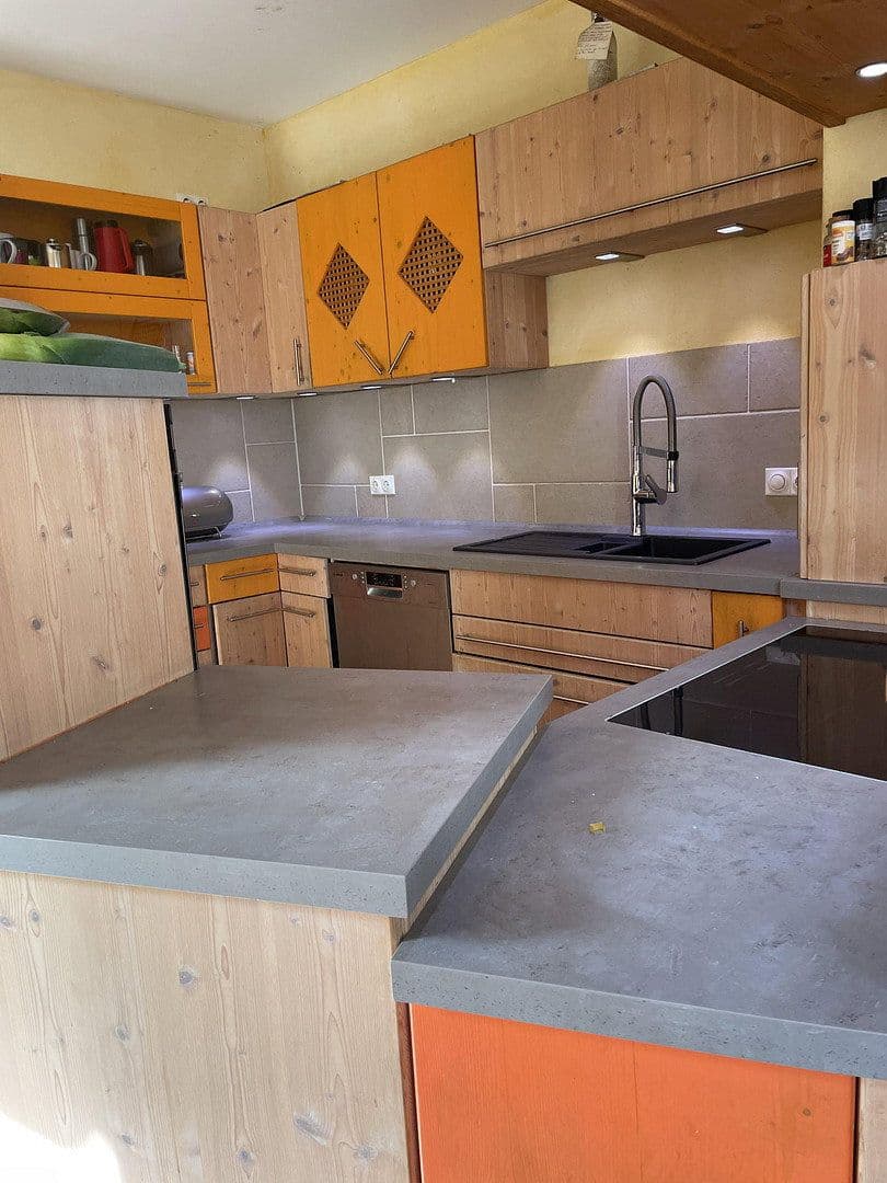 Prodej domu 175 m², pozemek 369 m², Siegen, Severní Porýní-Vestfálsko Prodej domu 175 m², pozemek 369 m², Siegen, Severní Porýní-Vestfálsko