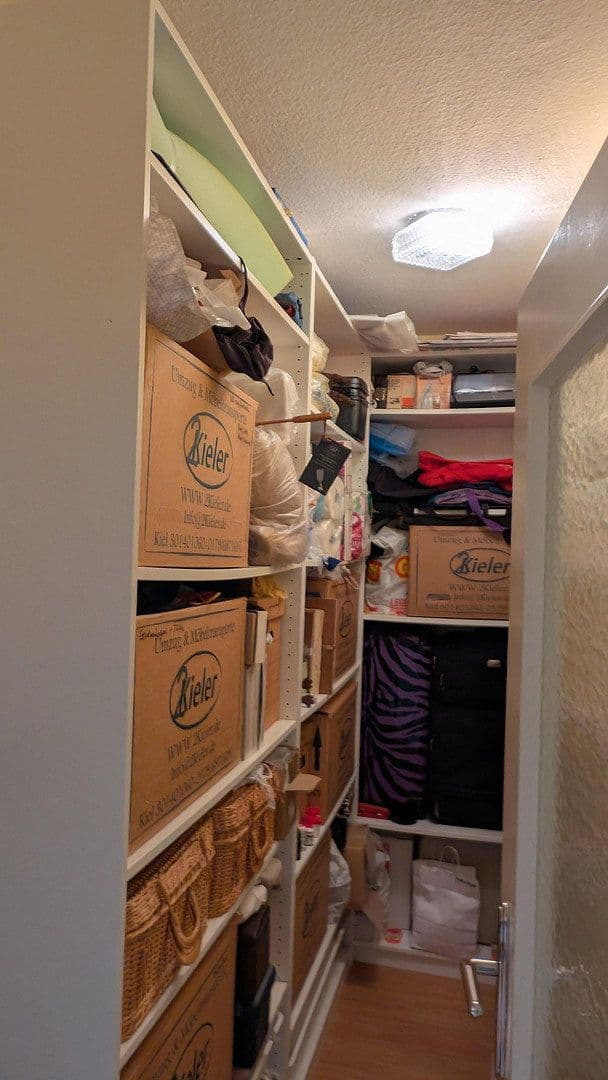 Prodej domu 101 m², pozemek 156 m², Kiel, Šlesvicko-Holštýnsko Prodej domu 101 m², pozemek 156 m², Kiel, Šlesvicko-Holštýnsko