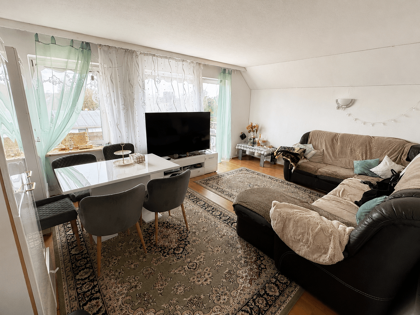 Prodej bytu 3+1 60 m², Rethfelder Str. 8, Elmshorn, Šlesvicko-Holštýnsko Prodej bytu 3+1 60 m², Rethfelder Str. 8, Elmshorn, Šlesvicko-Holštýnsko
