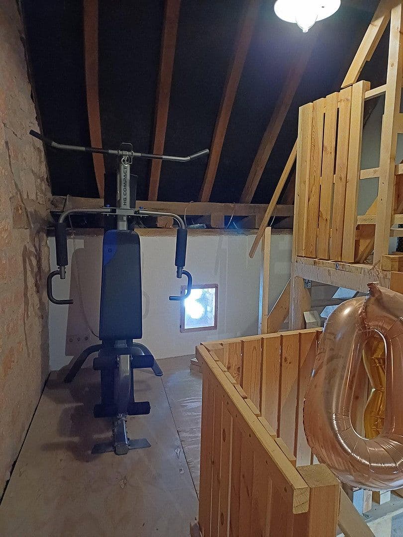 Prodej domu 114 m², pozemek 464 m², Kaiserslautern Erfenbach, Porýní-Falc Prodej domu 114 m², pozemek 464 m², Kaiserslautern Erfenbach, Porýní-Falc
