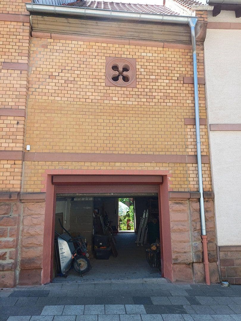 Prodej domu 114 m², pozemek 464 m², Kaiserslautern Erfenbach, Porýní-Falc Prodej domu 114 m², pozemek 464 m², Kaiserslautern Erfenbach, Porýní-Falc
