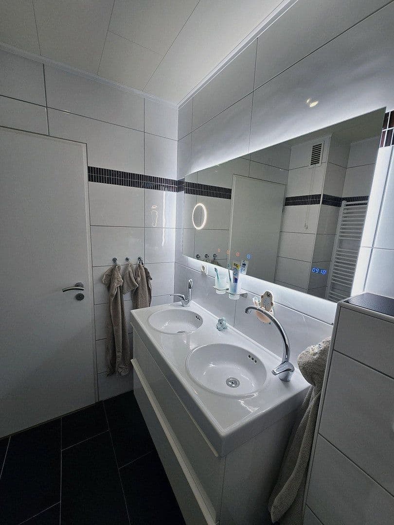 Prodej domu 110 m², pozemek 164 m², Ahrensburg, Šlesvicko-Holštýnsko Prodej domu 110 m², pozemek 164 m², Ahrensburg, Šlesvicko-Holštýnsko