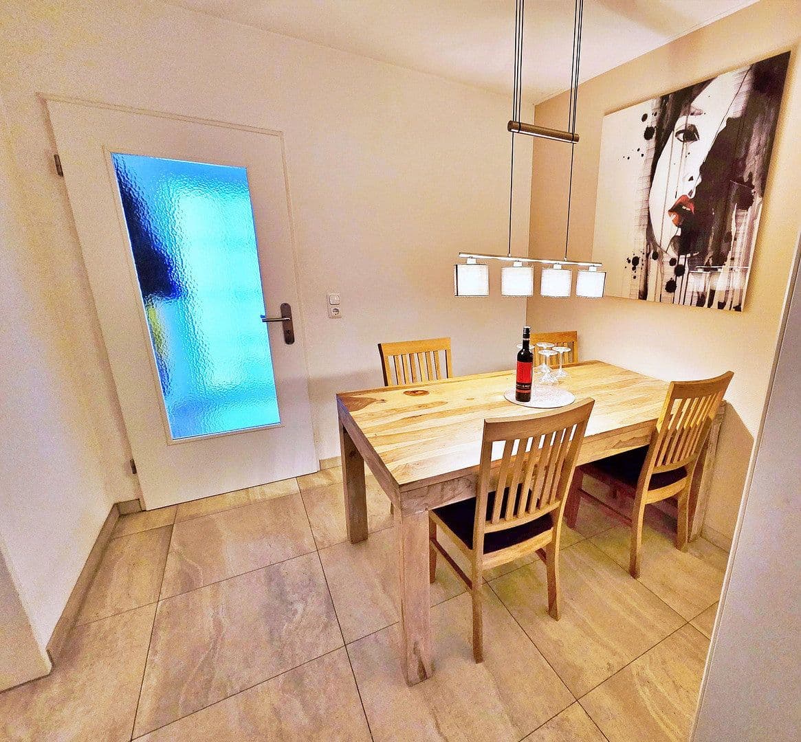 Prodej domu 110 m², pozemek 164 m², Ahrensburg, Šlesvicko-Holštýnsko Prodej domu 110 m², pozemek 164 m², Ahrensburg, Šlesvicko-Holštýnsko