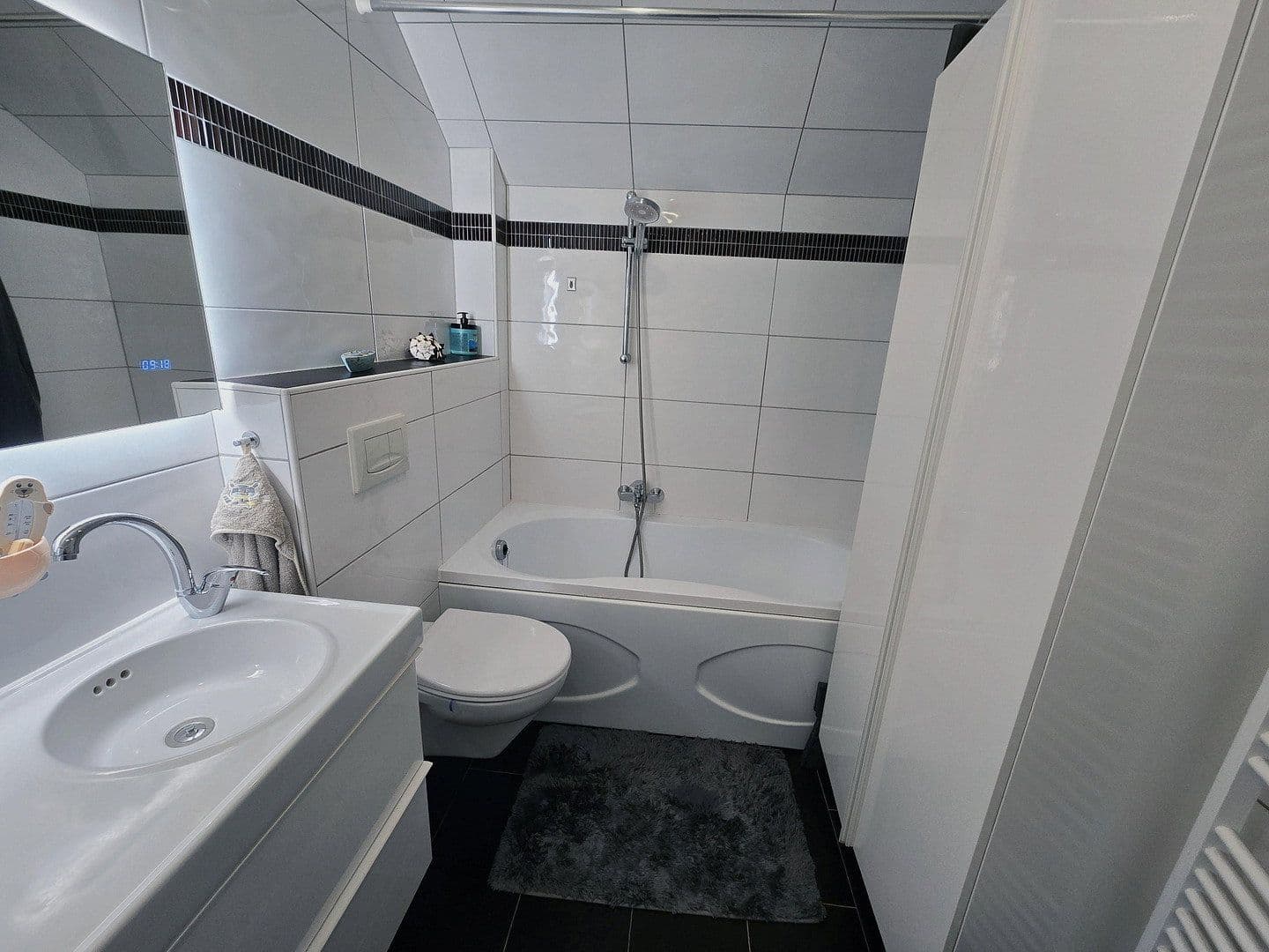 Prodej domu 110 m², pozemek 164 m², Ahrensburg, Šlesvicko-Holštýnsko Prodej domu 110 m², pozemek 164 m², Ahrensburg, Šlesvicko-Holštýnsko