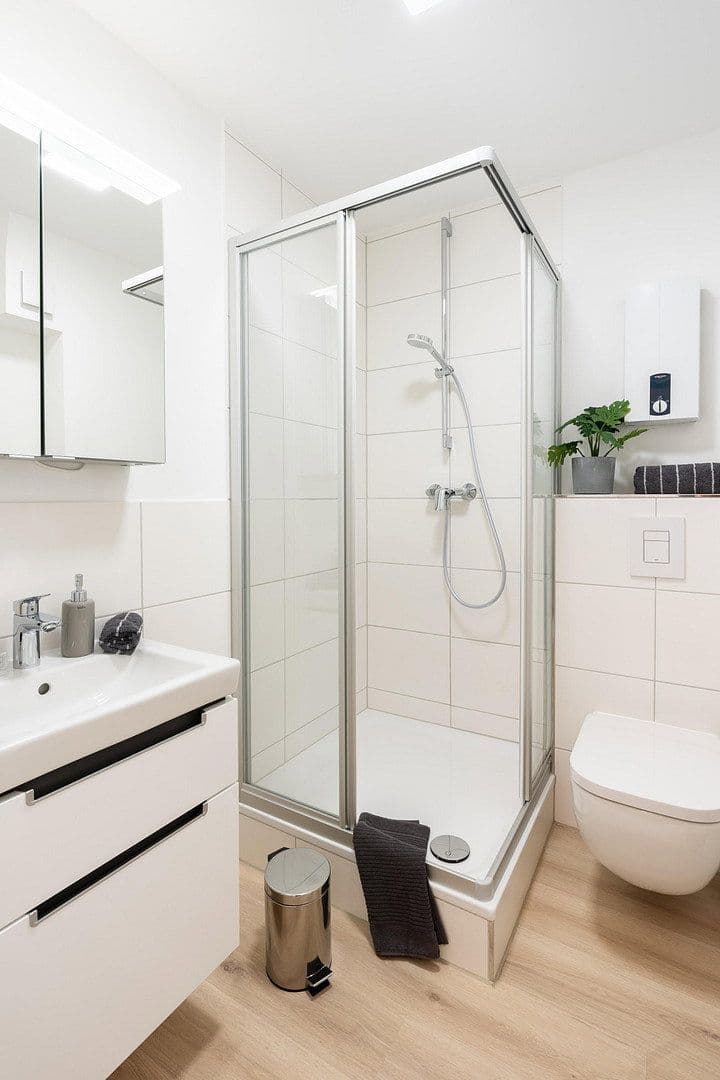 Pronájem bytu 2+1 52 m², Kapellenstr. 43, Cáchy, Severní Porýní-Vestfálsko Pronájem bytu 2+1 52 m², Kapellenstr. 43, Cáchy, Severní Porýní-Vestfálsko