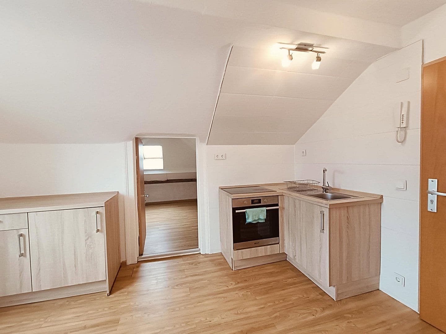 Pronájem bytu 1+kk 48 m², Lüdenscheid, Severní Porýní-Vestfálsko Pronájem bytu 1+kk 48 m², Lüdenscheid, Severní Porýní-Vestfálsko